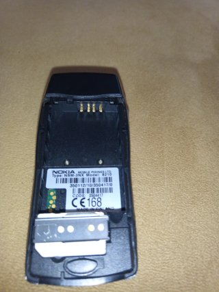 Nokia 8210 Libre