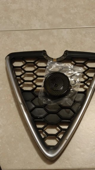 Rejilla frontal Alfa Romeo Giulietta