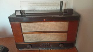 Conjunto de Radios Antiguas
