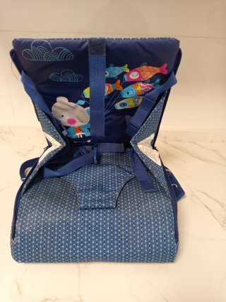 Trona portátil Tuc Tuc con compartimentos