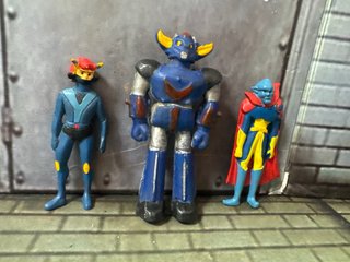 FIGURINA GOLDRAKE UFO ROBOT IN PVC 6,5 cm.
