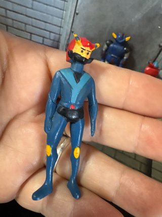 FIGURINA GOLDRAKE UFO ROBOT IN PVC 6,5 cm.