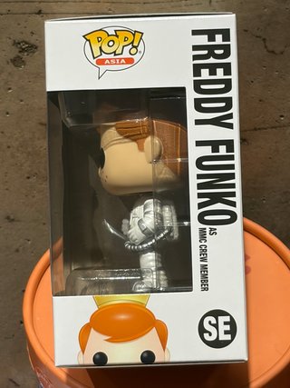 Funko Pop Freddy Funko MMC Crew Member SE