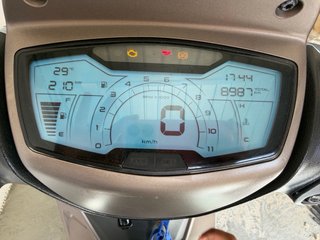 Piaggio Medley 125 Scooter Plata/Marrón
