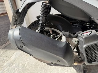 Piaggio Medley 125 Scooter Plata/Marrón