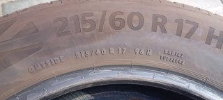 Continental 215/60 R17 96H Neumático