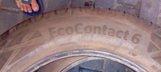 Continental 215/60 R17 96H Neumático