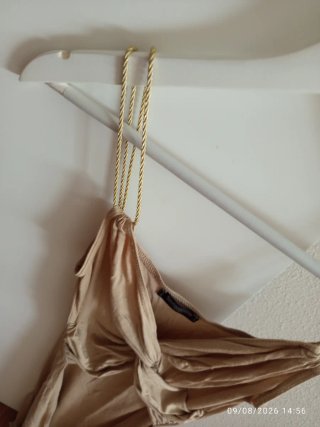 Vestido Sinequanone beige y dorado