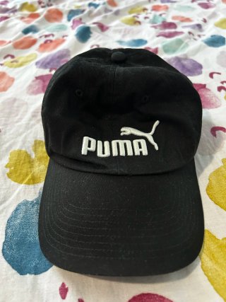Gorra Puma Negra y Blanca