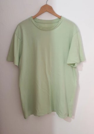 Camiseta verde talla XL