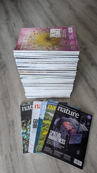 Lote de 51 revistas Nature (jul 2024 – jul 2025)