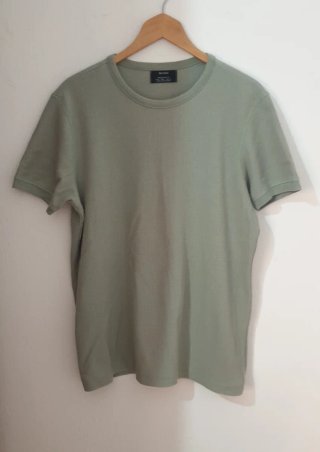 Camiseta Bershka verde M