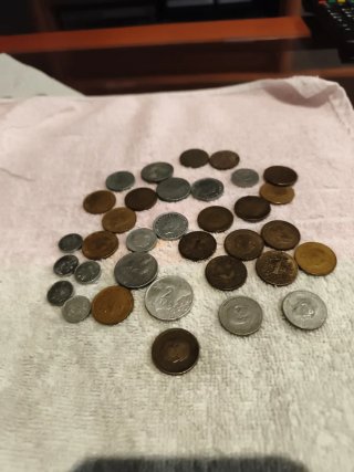 Lote de 34 monedas antiguas variadas