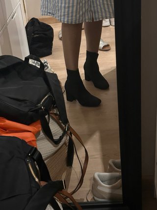 Botines negros de tacón