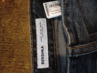 Pantalón vaquero Bershka