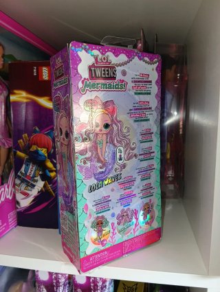 Muñeca LOL Surprise Tweens Mermaid Lola Waves