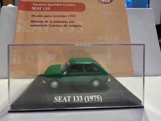 Seat 133 1975 + fascículo 1/43