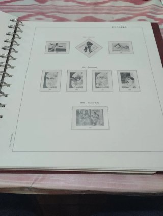 Hojas Sellos Edifil 1983 al 1989