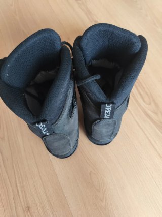 Botas de Montaña Boreal Negras/Gris