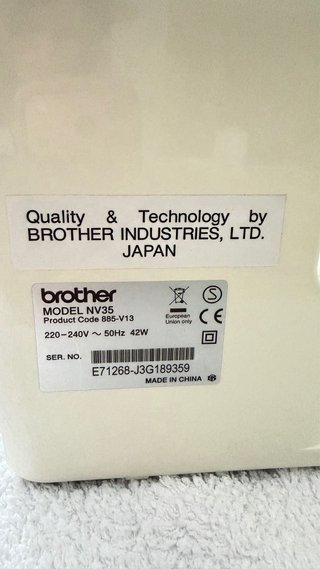 Máquina de coser Brother Innovis 35