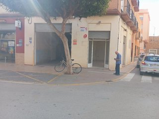 Alquiler bajo comercial