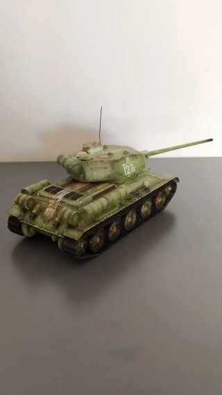 Maqueta Tanque Escala 1:35 T-34-85