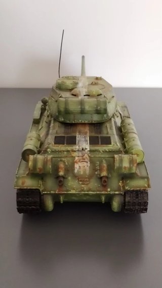 Maqueta Tanque Escala 1:35 T-34-85