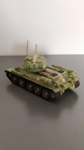 Maqueta Tanque Escala 1:35 T-34-85