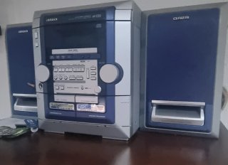 Mini cadena Aiwa CD, Radio, Cassette
