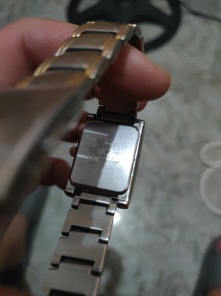 Reloj Casio Mujer Dorado y Plateado