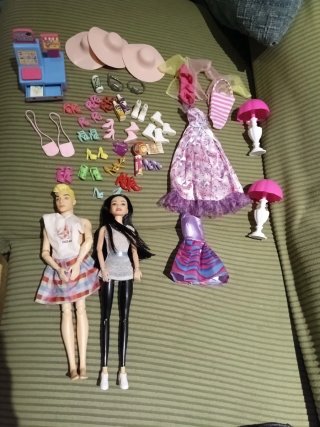 Accesorios para Muñecas Barbie y Ken lote