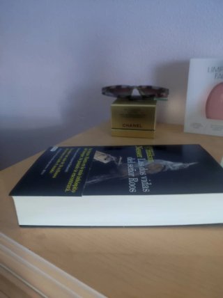 Libro. Las dos vidas del señor Roos.