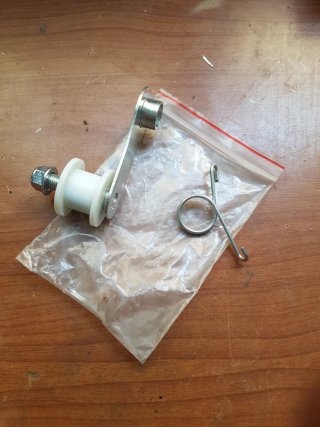 Rodillo tensor cadena pitbike