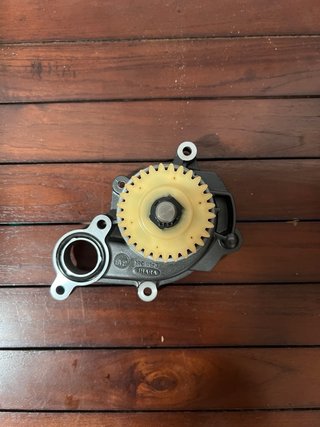 Bomba Agua Yamaha MT09 2022