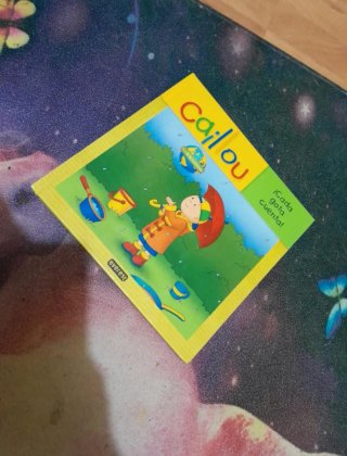 Caillou Cada gotita cuenta