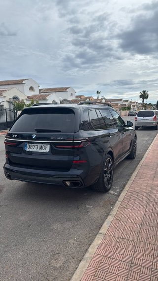 BMW X7 2023 en perfecto estado