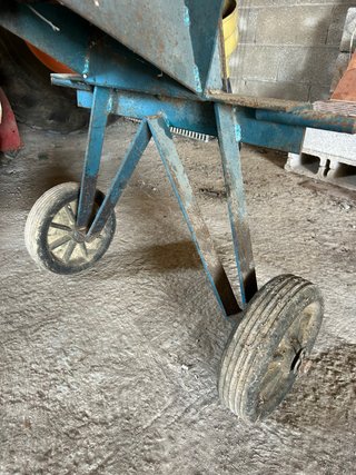 Máquina pelar almendras