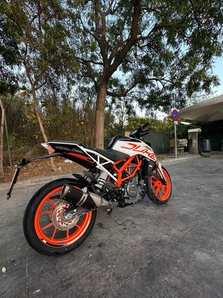 KTM Duke 390 – Año 2019 en excelente estado