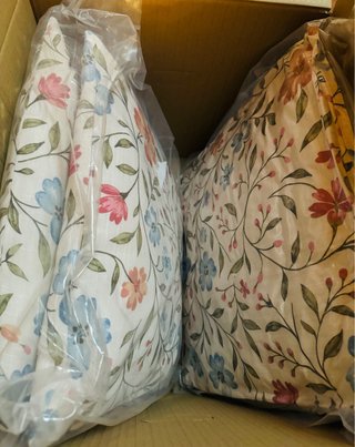4 almohadas Tela acuarela flores primavera hojas