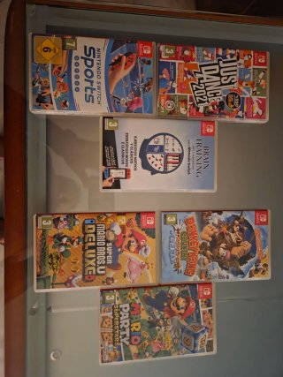 Juegos Nintendo Switch: (10€ cada uno)