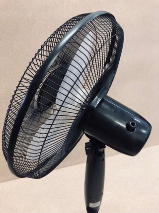 Ventilador de Pie Orbegozo Negro