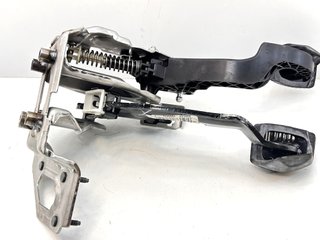 4500AZ Pedales Embrague/Freno Peugeot 208 TECH EDI