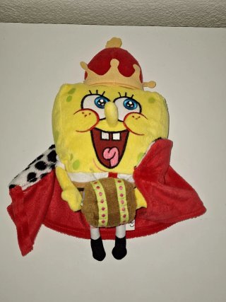 Peluche Bob Esponja Rey con Capa