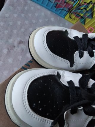 Nike Air Jordan bimba taglia 35