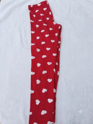 Leggings rojos con corazones T9-10