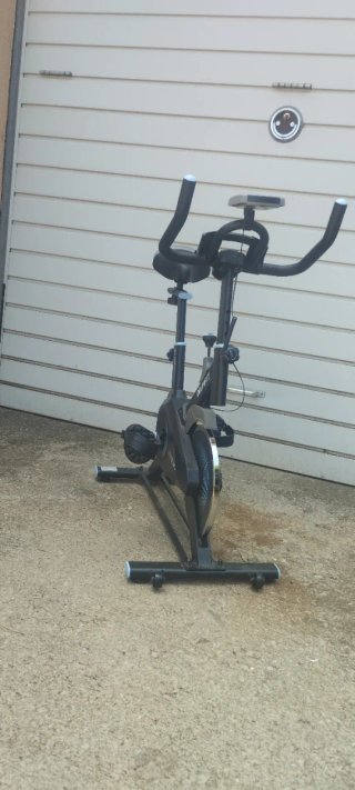 Bicicleta estática Drumfit sin usar