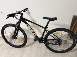 Bicicleta Giant Talon 2