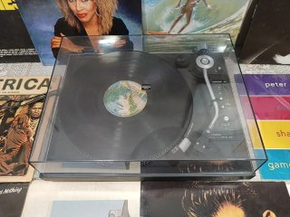 Tocadiscos Technics japonés