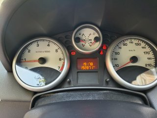 Peugeot 207 2010