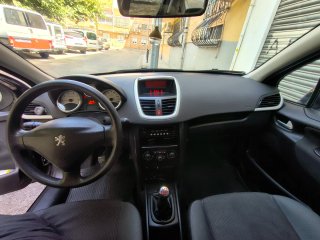 Peugeot 207 2010